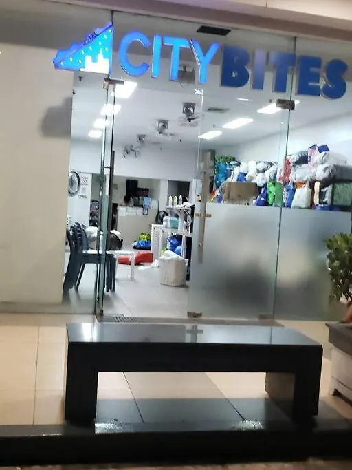 Apartment Jovis Place Staycation Near Moa Manila