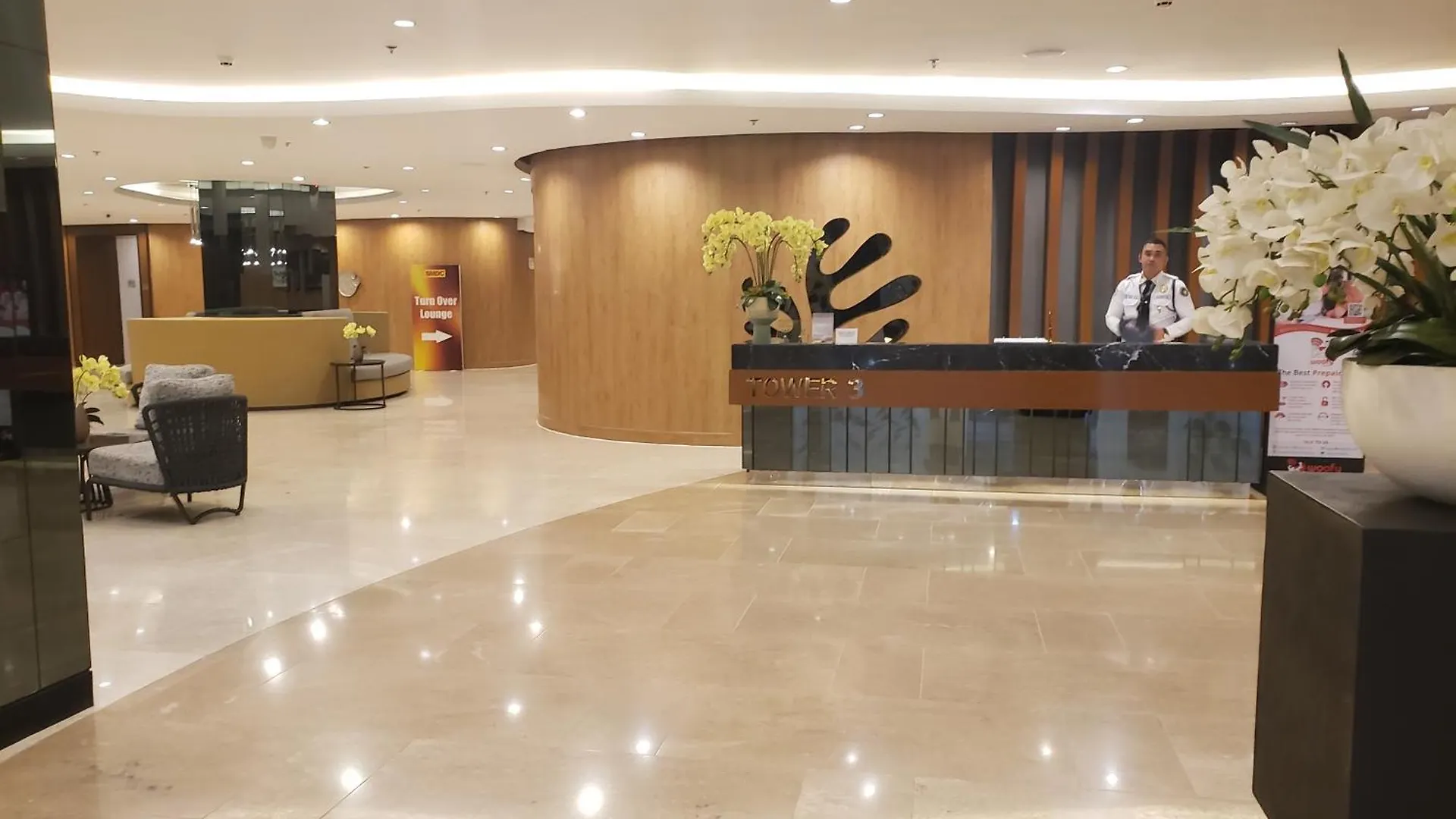 Daire Jovis Place Staycation Near Moa Manila