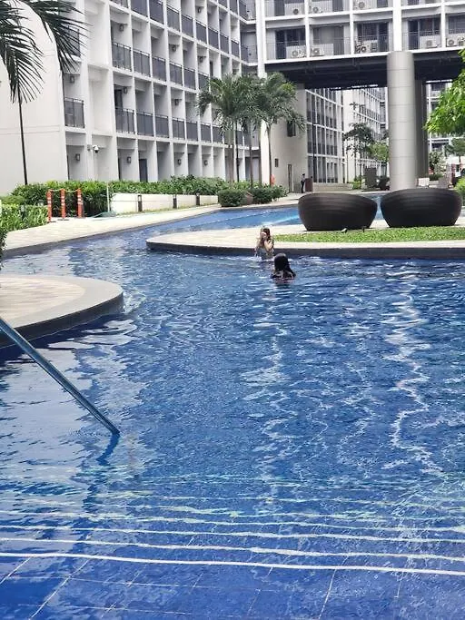 Jovis Place Staycation Near Moa Manila Filipinler